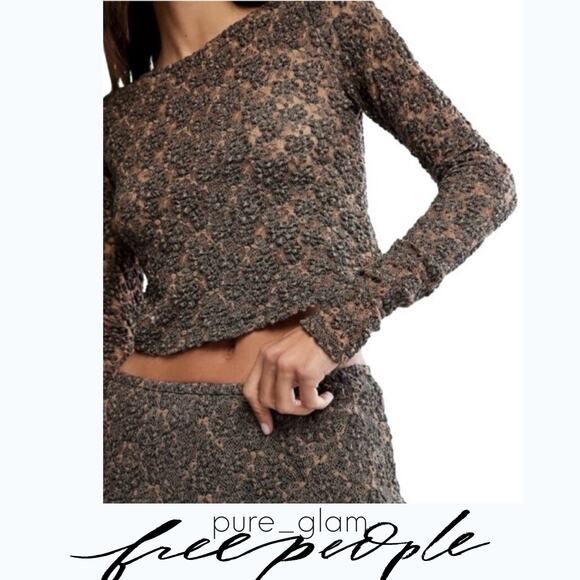 Free People matching set co-ord lace top and skirt - Picture 5 of 7